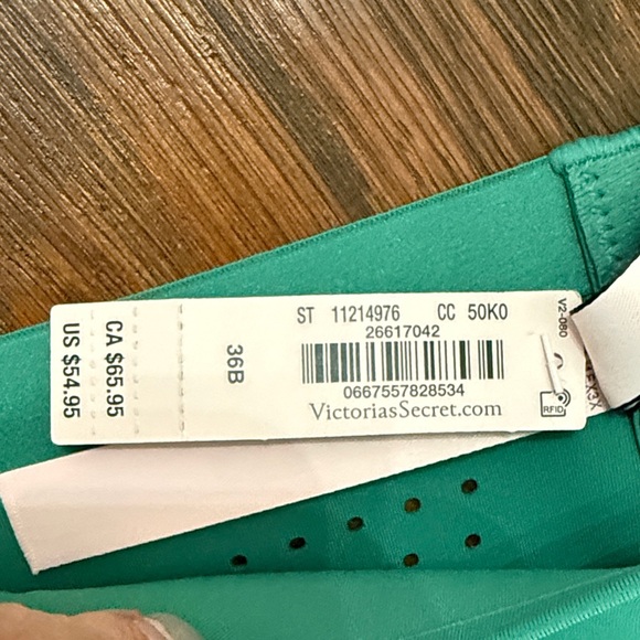 NWT Victoria's Secret Sz 36B Green Sports Bra - Picture 13 of 13